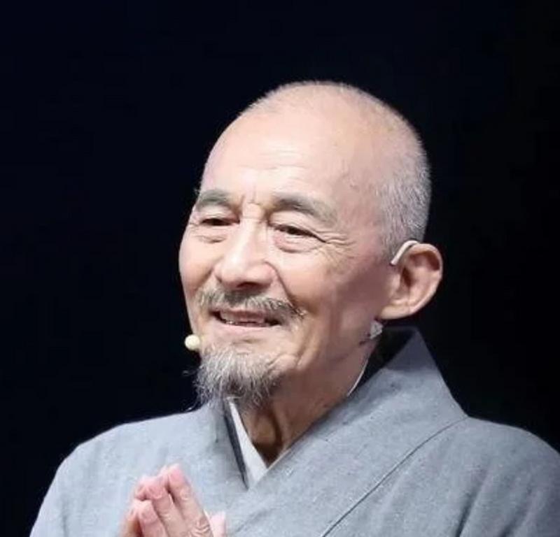 法师浇水技巧（如何科学浇水，让植物健康生长）